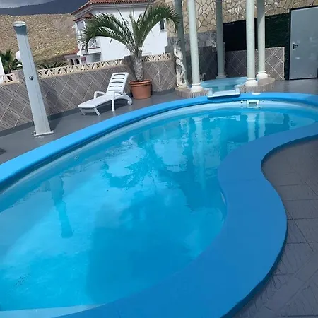 Villa Costa Adeje * אדחה